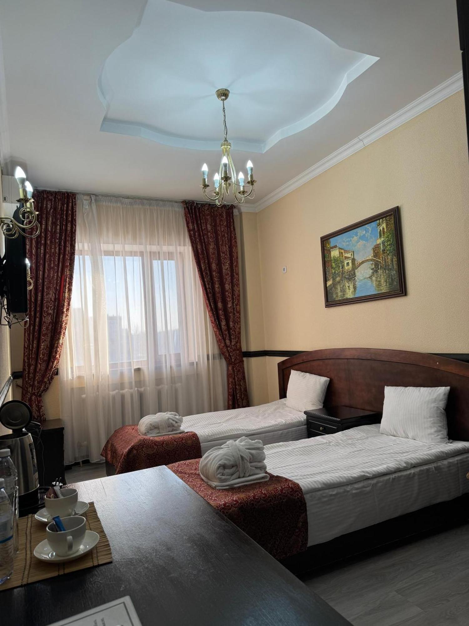 Belon Life Hotel Астана Екстериор снимка